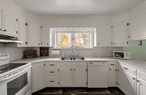 Mohnton House | Maple Grove Guesthouse