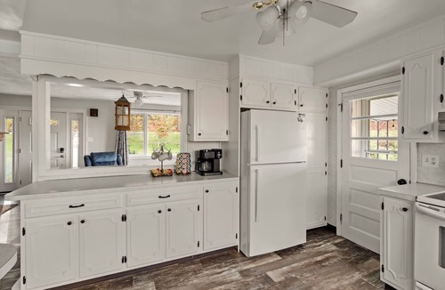 Mohnton House | Maple Grove Guesthouse