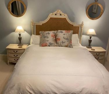 Old Bed & Breakfast | Maple House