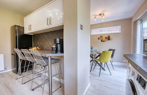 Shirley House | Maple House