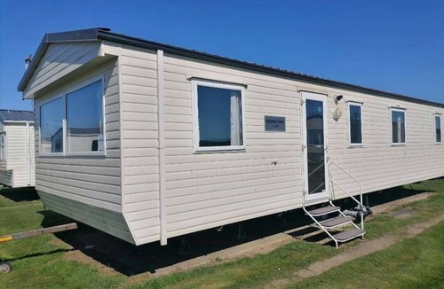 Camber Apartment | Maple leaf - 3 bedrooms sleeps 8