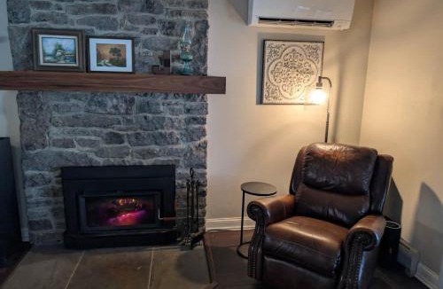 Richmond House | Maple Mountain Getaway