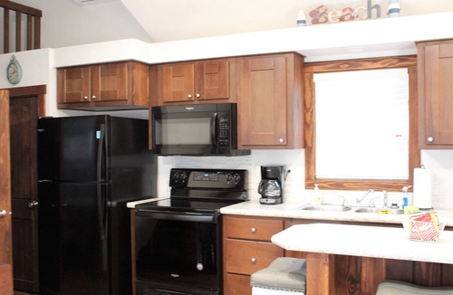 Rockport Cabin | Maple Oak -Beautiful New Tiny Cottage - Perfect Family Getaway