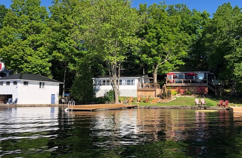 Lyndhurst Cottage | Maple Ridge - Charleston Lake Ontario