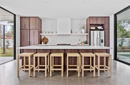 Berry House | Maple Suite, Berry - by Linnaeus Collection