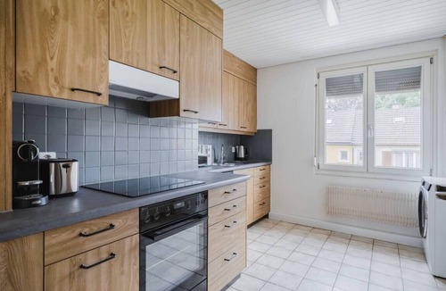 Wipkingen House | Maple Suite · Helle 2-SZ Wohnung in Wipkingen