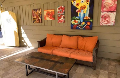 Hobart Apartment | Maple Valley Hummingbird Studio