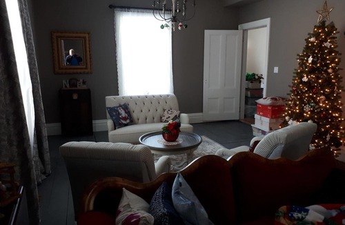 Dorchester Bed & Breakfast | Maplehurst Manor B&B