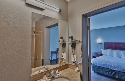 Tunkhannock Hotel | Maplehurst Motel