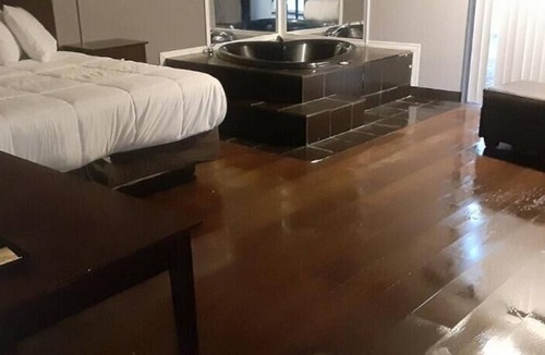 Tunkhannock Hotel | Maplehurst Motel