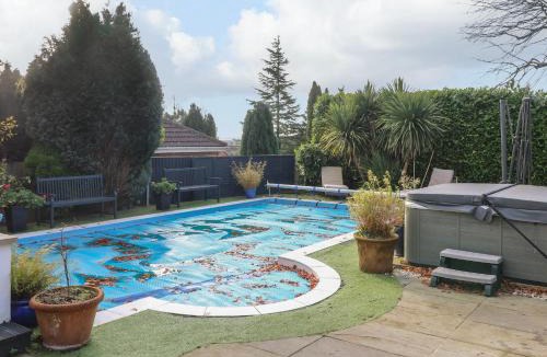 Marlpool House | Maples Annex