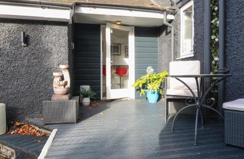 Marlpool House | Maples Annex