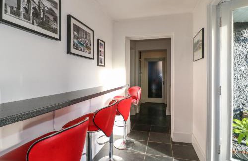 Marlpool House | Maples Annex