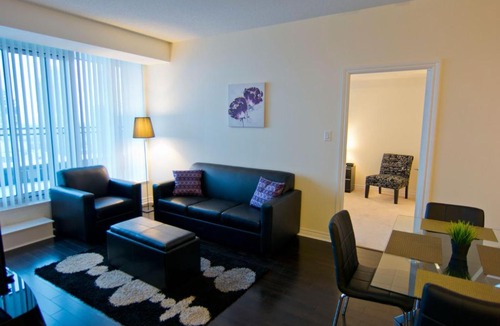 Downtown Mississauga Apartment | Maplewood Furnished Suites