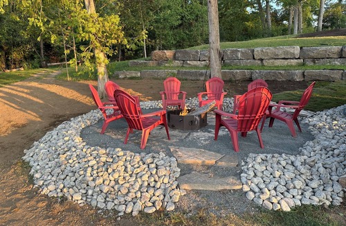 Selwyn House | Maplewood Hideaway LakenHouse