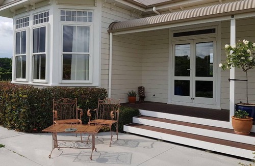 Puketapu Apartment | Mapua Orchard Retreat (Self Contained Studio)