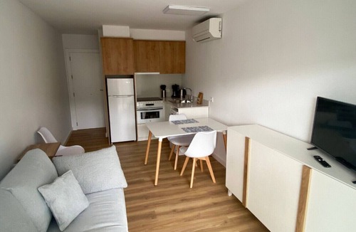 Pals Apartment | Mar Pins-Estudi