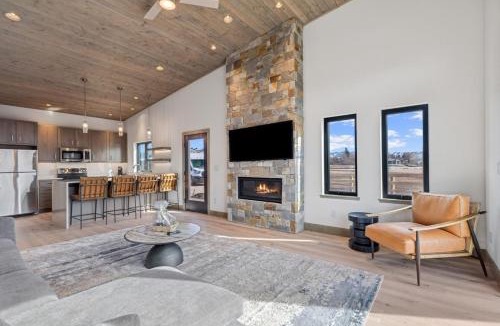Hamilton House | Mara Luxury Cabin- Aspen