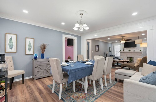 Birmingham House | Mara Retreat: Unit B: Fire Pit-Grill-Groups-Patio-Games-Ping Pong Table