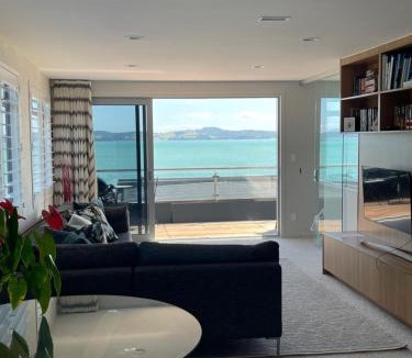 Maraetai Apartment | Maraetai views