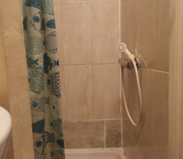 East Walworth Apartment | Marahanata Jadwin 1Beautifull 1 Bedroom Flat