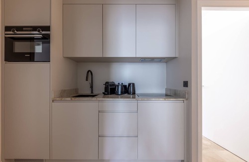Arts-et-Metiers Apartment | Marais - 2 Bedrooms in Paris