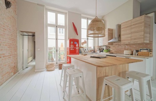 Saint-Merri Apartment | Marais Extravaganza!A rare terrace apartment nestled in th greenery of 2terraces