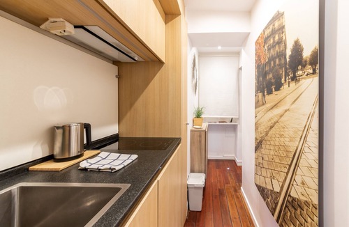 Arsenal Apartment | Marais Studio Vosges