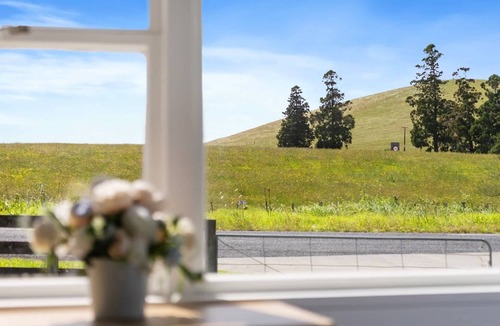 Maramarua House | Maramarua Views - 3-Bed Escape with Scenic Deck