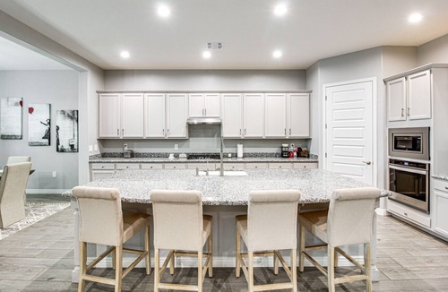 Tucson House | Marana Home w/Pool Access & Mountain Views!
