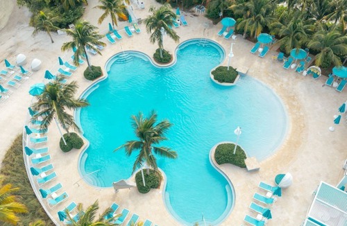 Marathon Apartment | Marathon Beachfront | 2BR, Veranda + 2 Luxe Baths