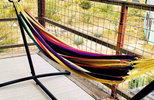 Marathon House | Marathon: Desert Oasis Retreat
