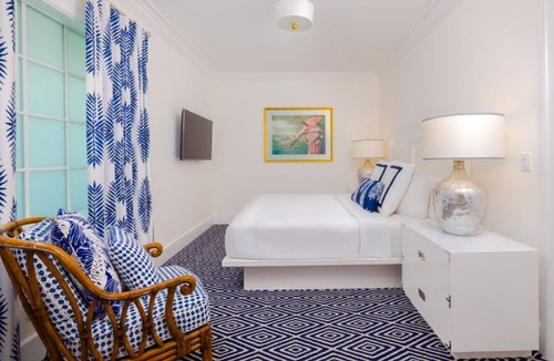 Florida Keys Hotel | Marathon Oceanfront Suite | Balcony + 2 Luxe Baths