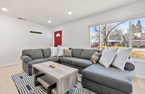 Santa Clara House | @ Marbella Lane - 3BR Charm w/Pool