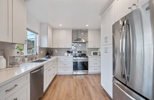 Linda Mar House | Marbella Lane - 3BR Designer Home in Pacifica