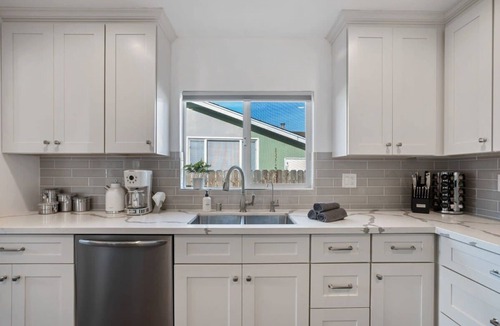 Linda Mar House | Marbella Lane - 3BR Designer Home in Pacifica