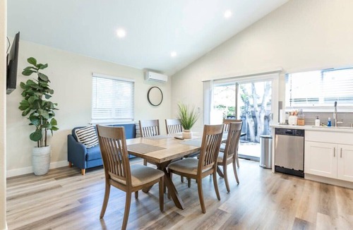 Willow Glen House | @Marbella Lane-6BR Duplex-DTWN SJ 10-Min to Levi's