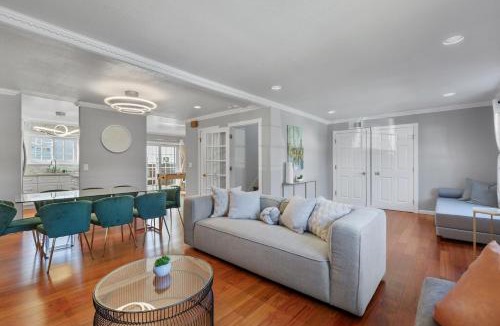 Sharp Park House | @ Marbella Lane - Buckingham Place Laundry + P