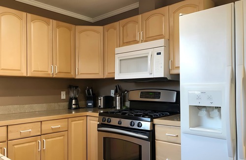 Willow Glen House | @ Marbella Lane - Elegant Home in SJ 12-Min to Levi's