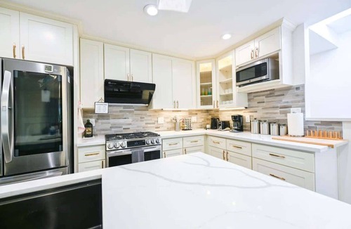 Sunnyvale West House | @ Marbella Lane - Exquisite Home | 3BR