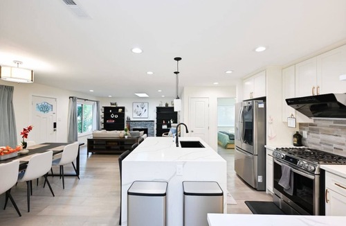 Sunnyvale West House | Marbella Lane - Exquisite Home 3BR