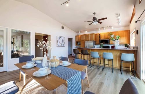 Maple Heights-Lake Desire House | @ Marbella Lane – Prime Stay for 2026 World Cup