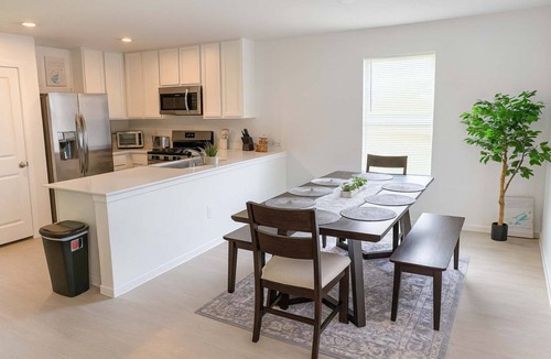 Montgomery County House | @ Marbella Lane - Tranquil Escape in Texas Pines