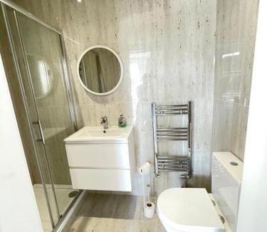 Edgware House | Marble House