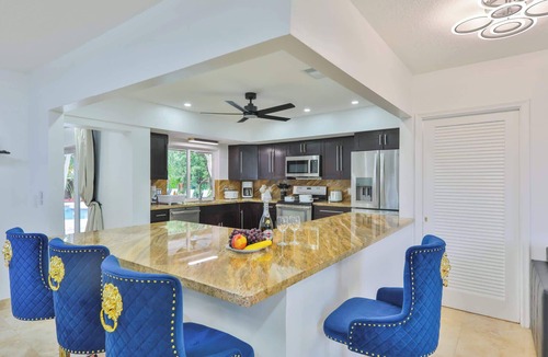 Hollywood Hills House | Marble Villa Prime Location
