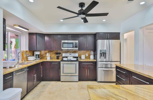 Hollywood Hills House | Marble Villa Prime Location