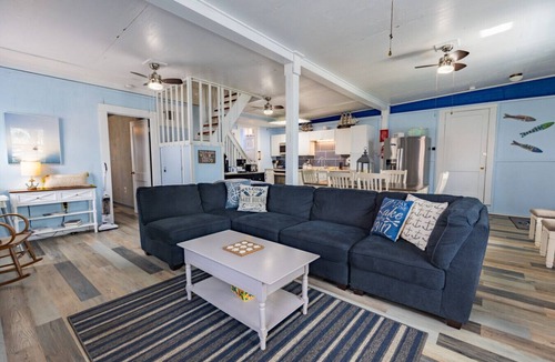 Kuttawa House | Marcaritaville at La · Marcaritaville at Lake Barkley