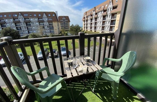 Cabourg Apartment | Marcel Proust-Pool and tennis-Proche Plage