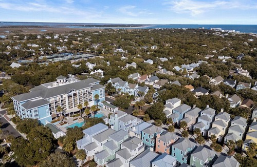 Beachwood East House | March/April Specials, Boardwalk & Beach