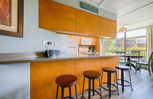 Kihei Apartment | March dates available NOW ! RESERVE SOON !